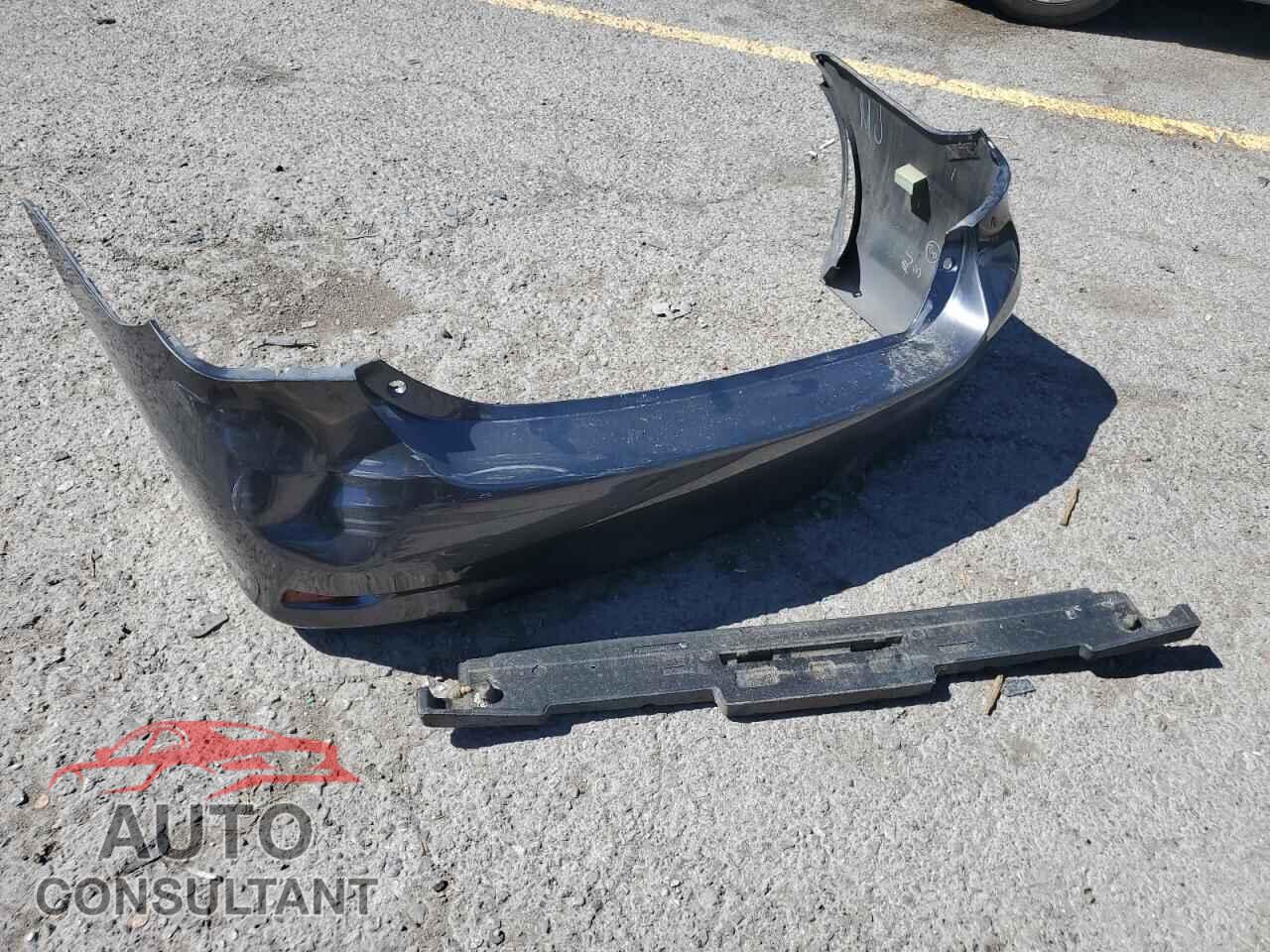 TOYOTA COROLLA 2013 - 5YFBU4EEXDP180835