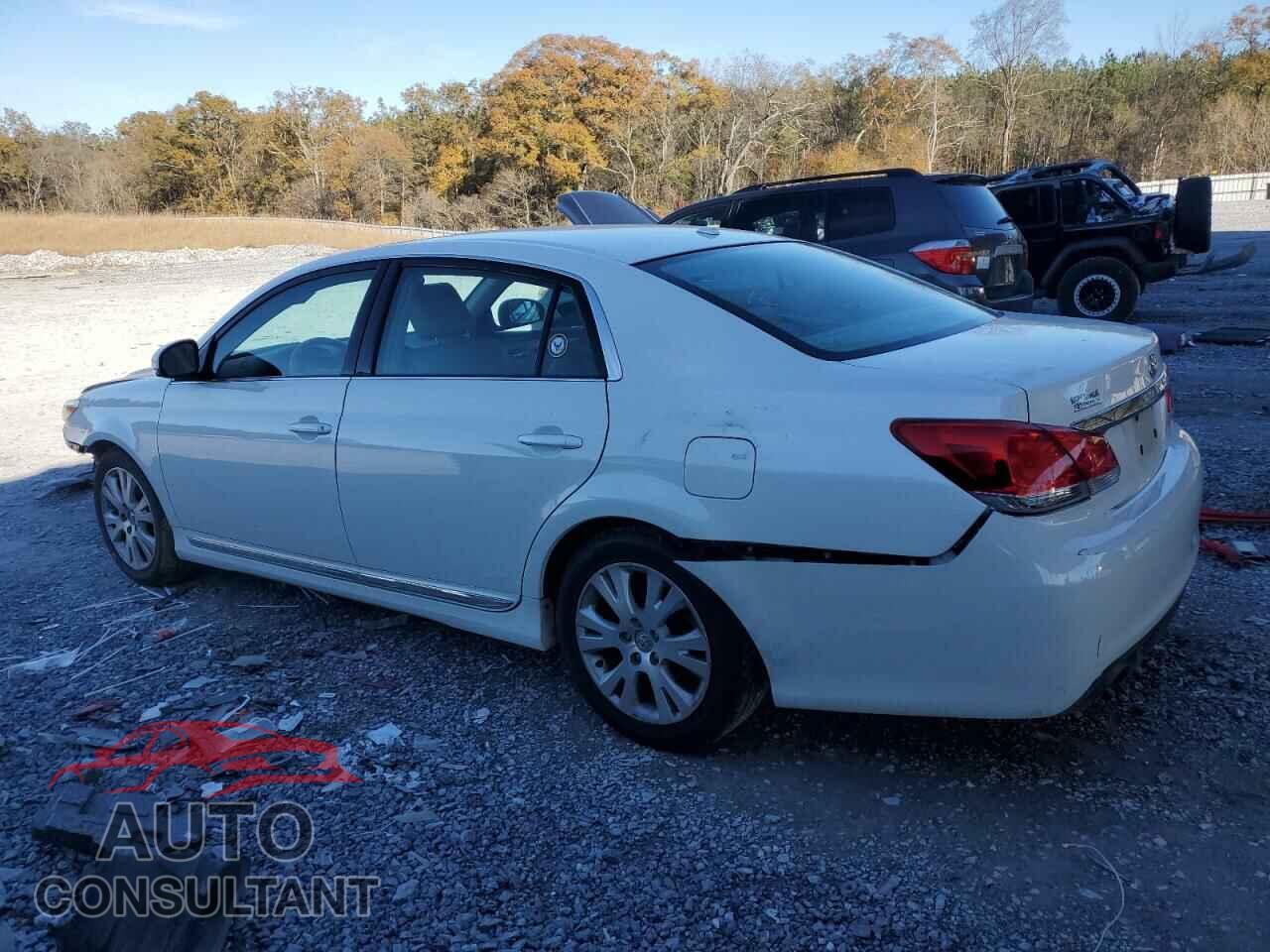 TOYOTA AVALON 2011 - 4T1BK3DB0BU429582