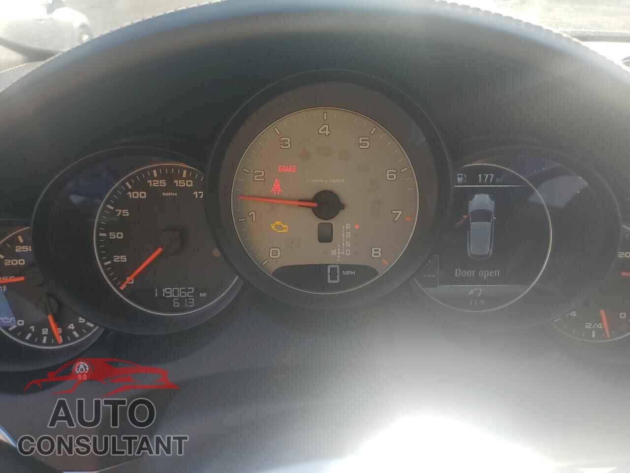 PORSCHE CAYENNE 2016 - WP1AB2A23GLA93744
