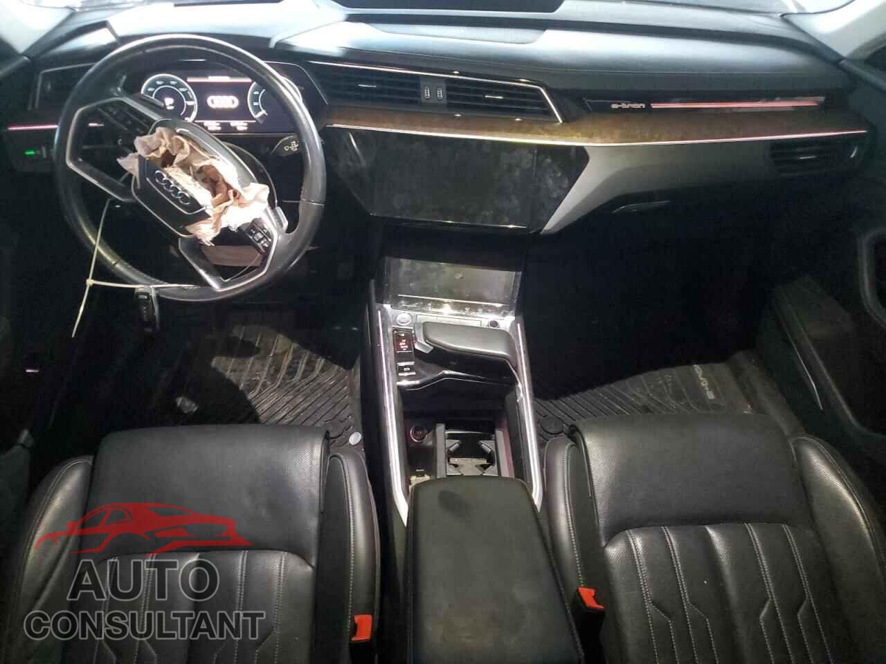 AUDI E-TRON 2019 - WA1VAAGE5KB016514