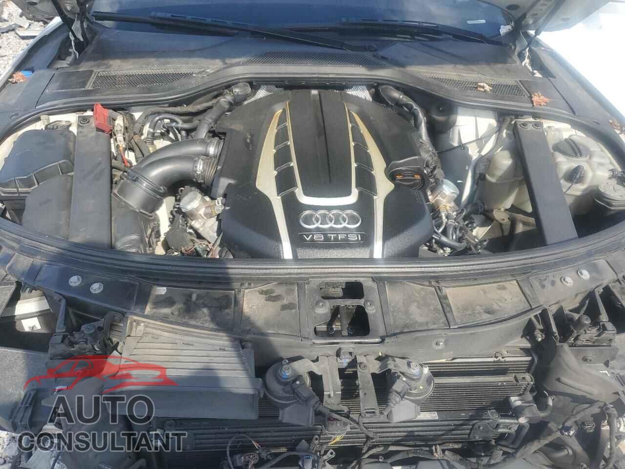 AUDI A8 2013 - WAUR2AFD8DN019158