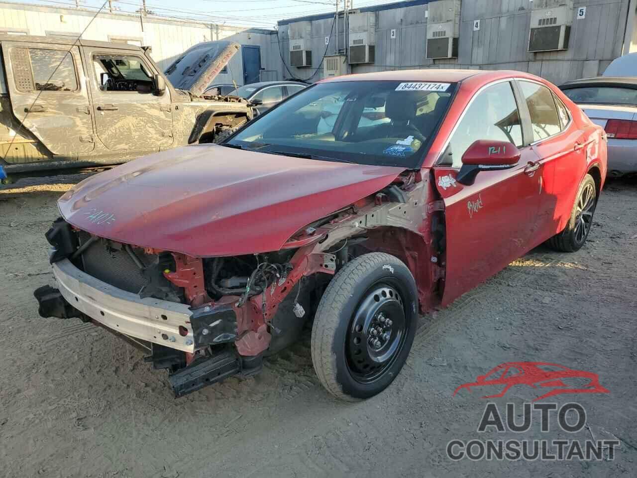 TOYOTA CAMRY 2020 - 4T1G11AK6LU395120