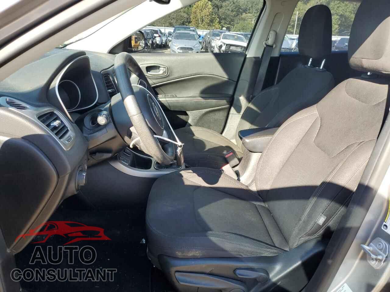 JEEP COMPASS 2017 - 3C4NJCAB8HT652321