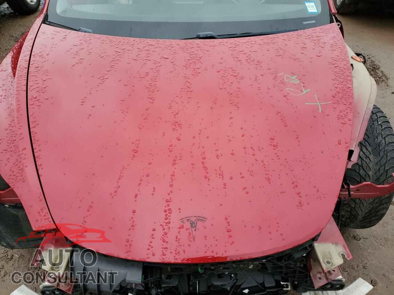 TESLA MODEL 3 2018 - 5YJ3E1EBXJF094339