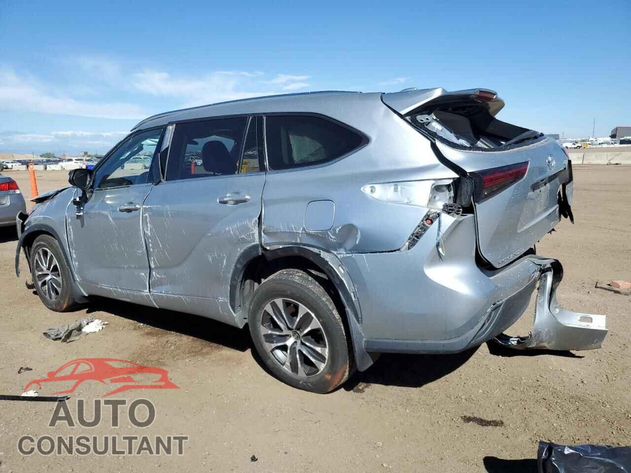 TOYOTA HIGHLANDER 2021 - 5TDGZRBH6MS122425