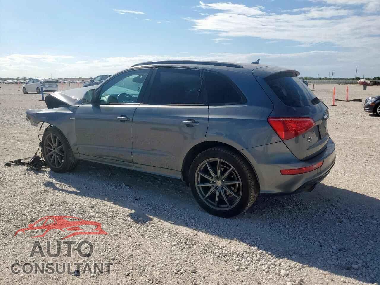 AUDI Q5 2012 - WA1DKAFP7CA133532