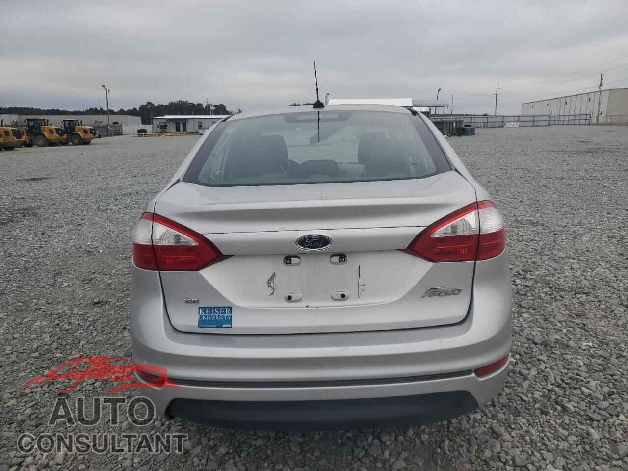 FORD FIESTA 2016 - 3FADP4BJ9GM156156