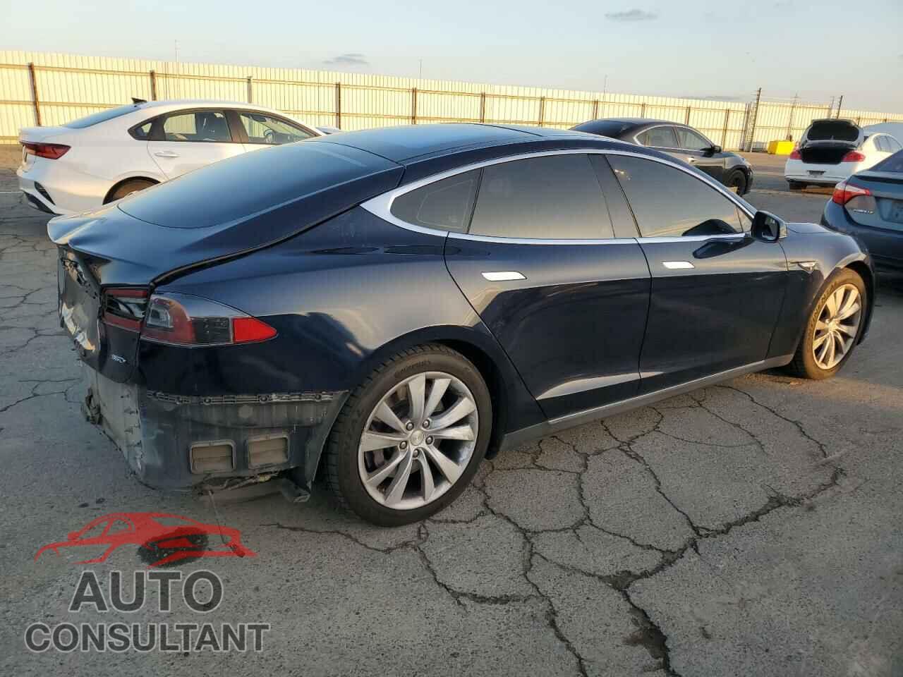 TESLA MODEL S 2015 - 5YJSA1H25FFP71601