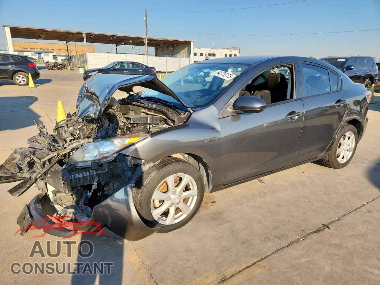 MAZDA 3 2011 - JM1BL1VF1B1373919