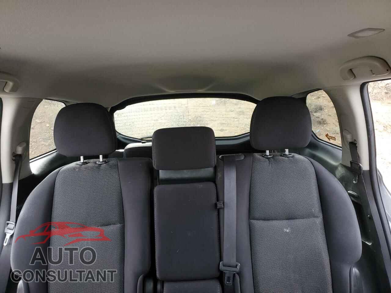 NISSAN PATHFINDER 2017 - 5N1DR2MM1HC647111