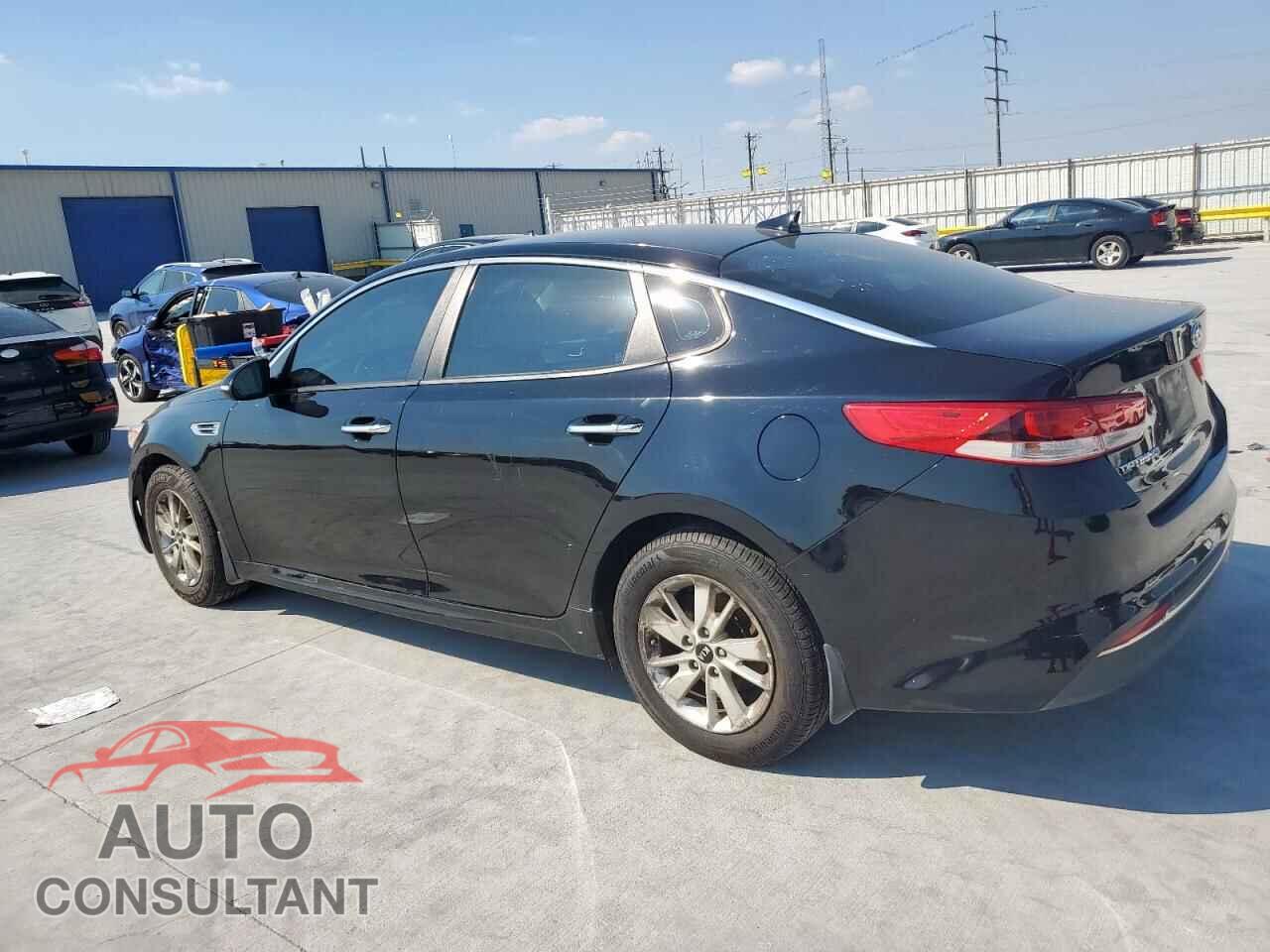 KIA OPTIMA 2017 - 5XXGT4L36HG153169