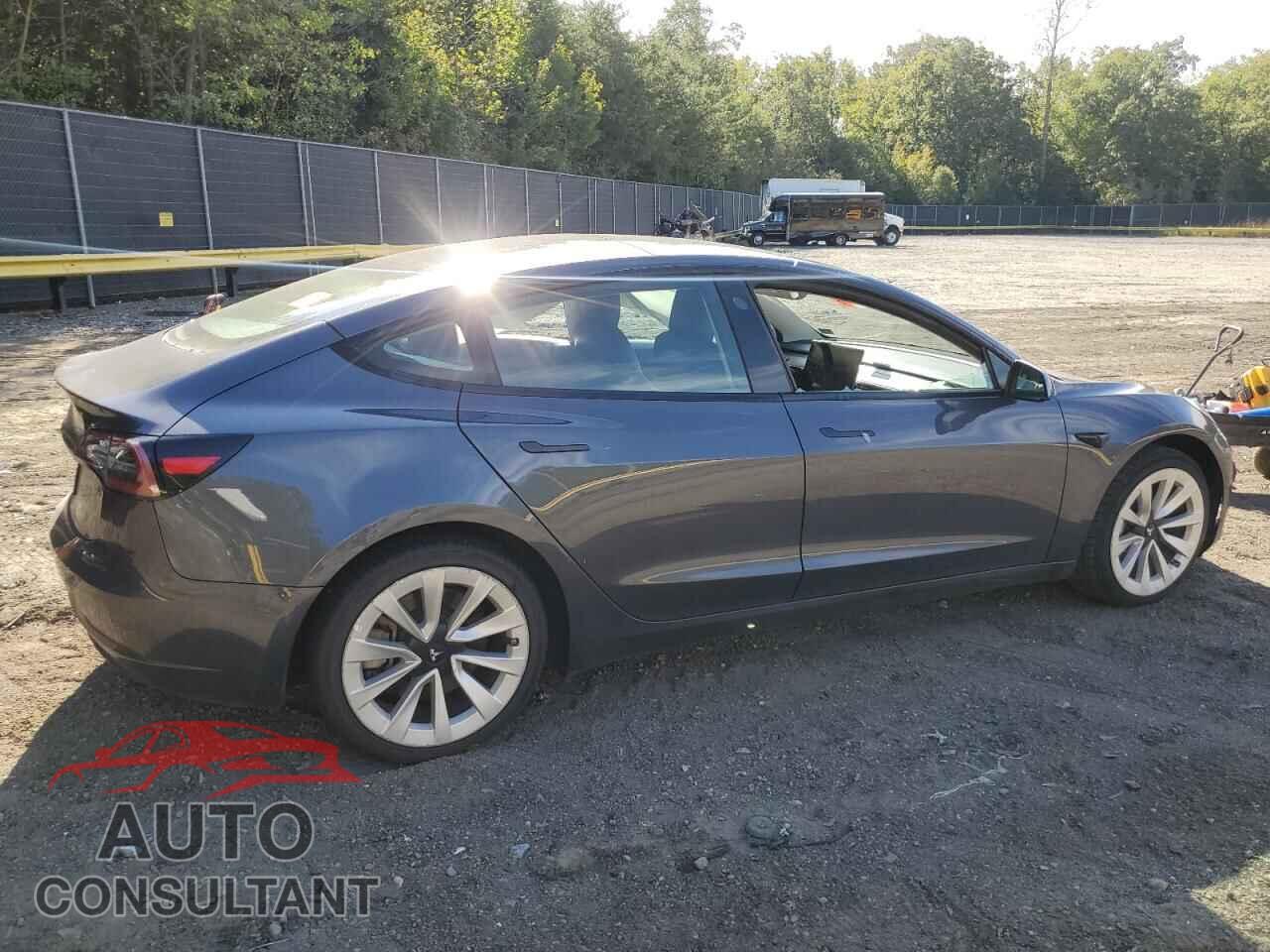 TESLA MODEL 3 2022 - 5YJ3E1EA9NF371222