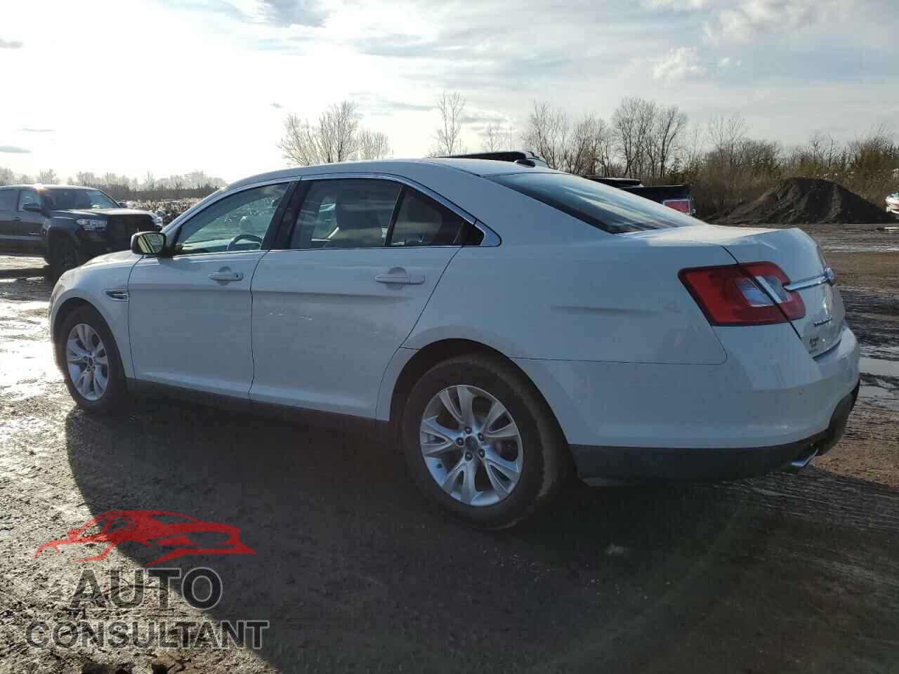 FORD TAURUS 2011 - 1FAHP2EW1BG125158