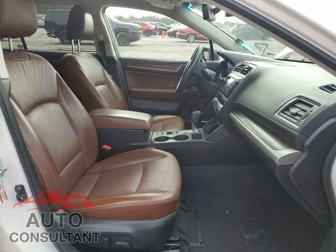 SUBARU OUTBACK 2017 - 4S4BSETC0H3310371
