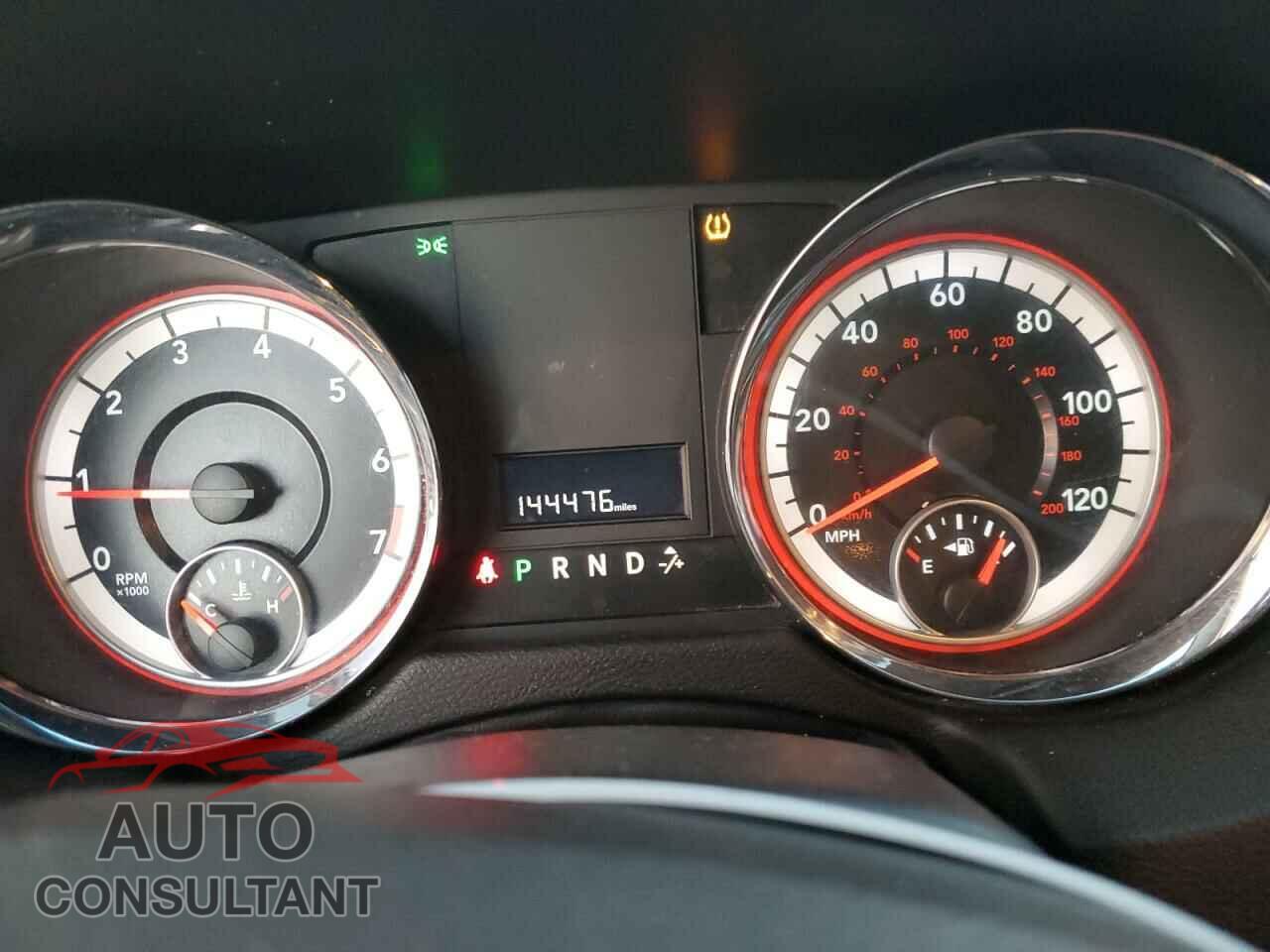 DODGE CARAVAN 2011 - 2D4RN3DGXBR654985