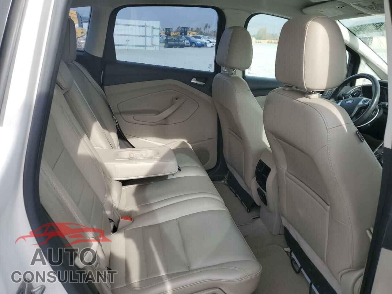 FORD CMAX 2013 - 1FADP5CU6DL545252