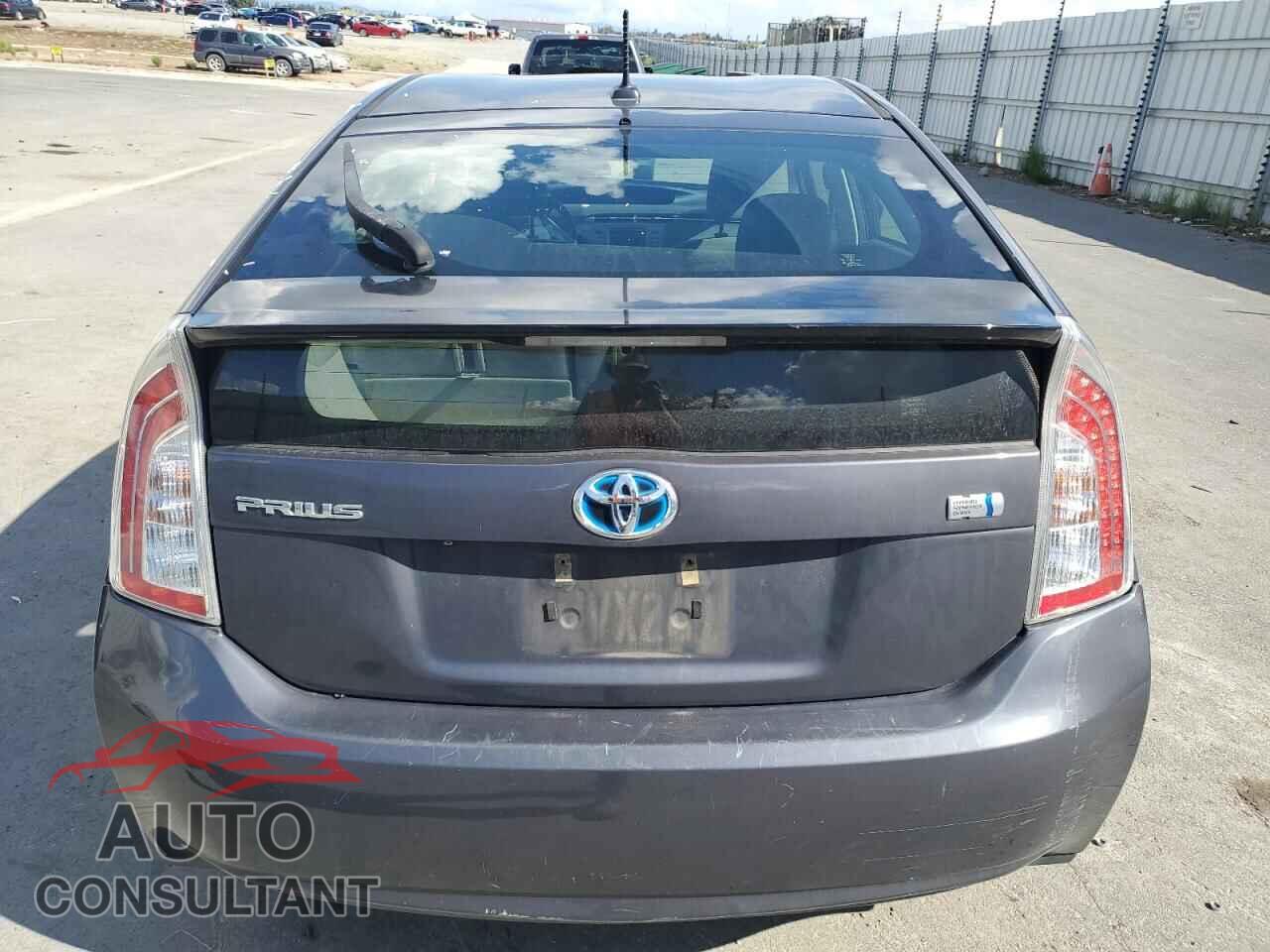 TOYOTA PRIUS 2013 - JTDKN3DU3D5590146