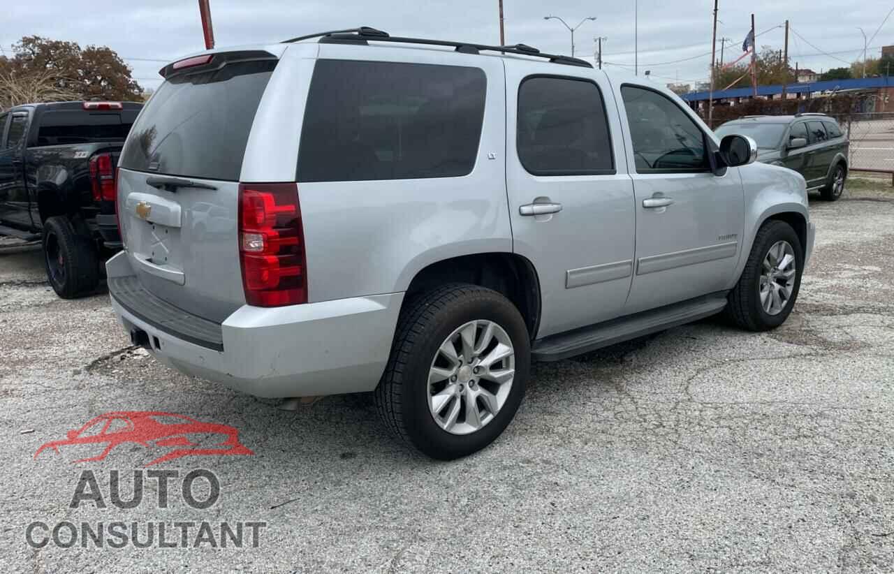 CHEVROLET TAHOE 2013 - 1GNSCBE00DR173594