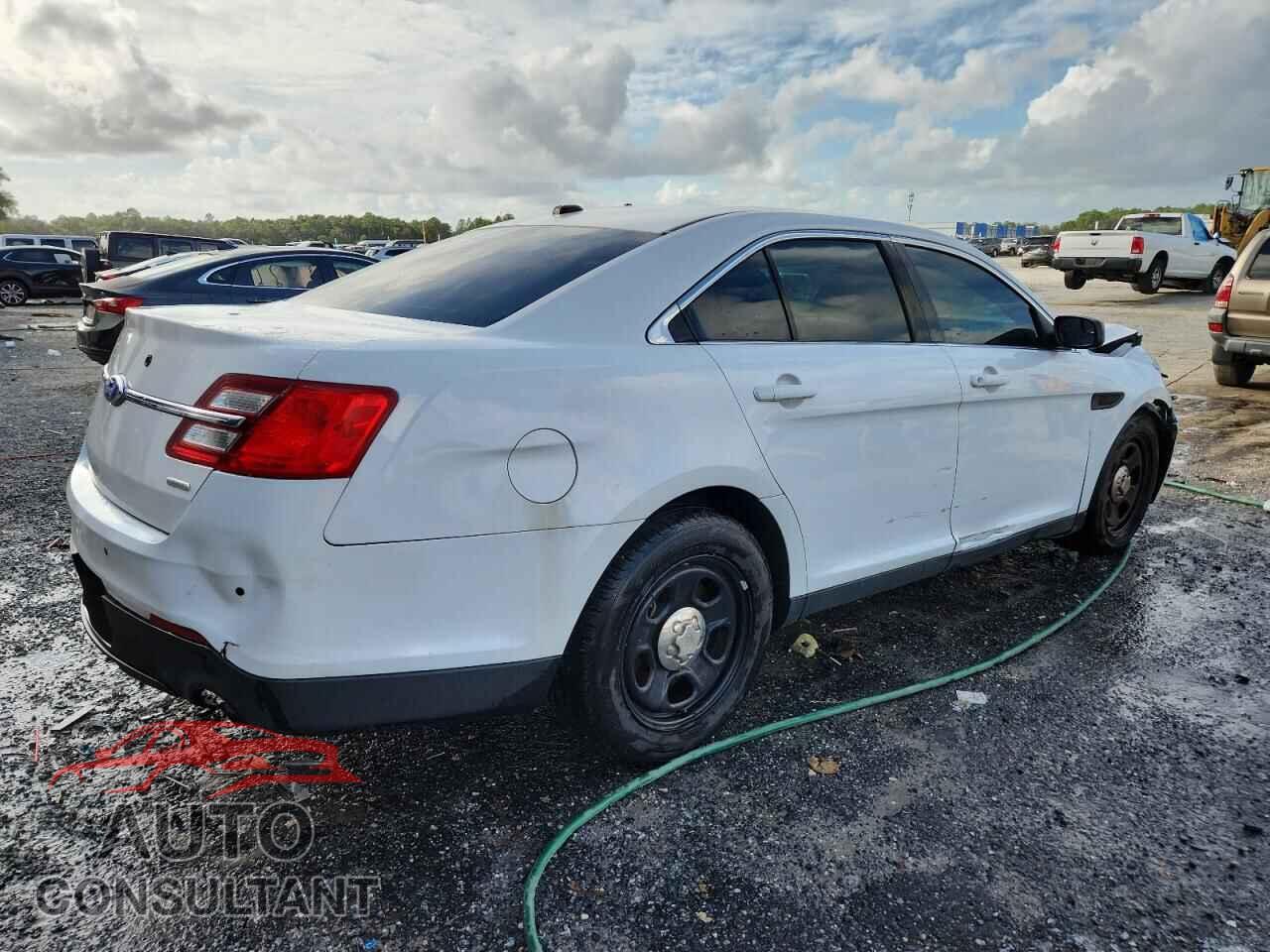 FORD TAURUS 2013 - 1FAHP2MT8DG139150