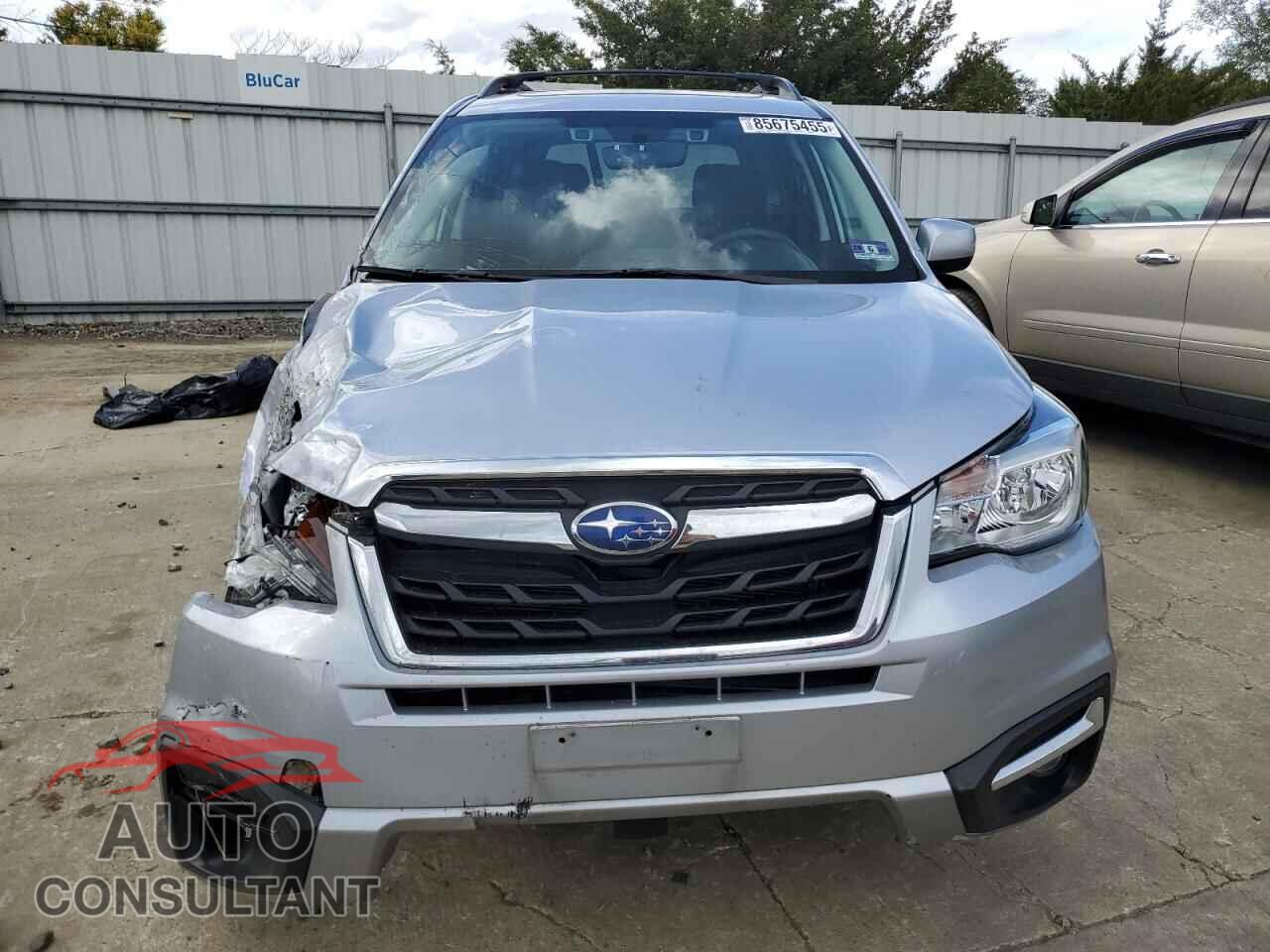 SUBARU FORESTER 2017 - JF2SJAGC6HH570031