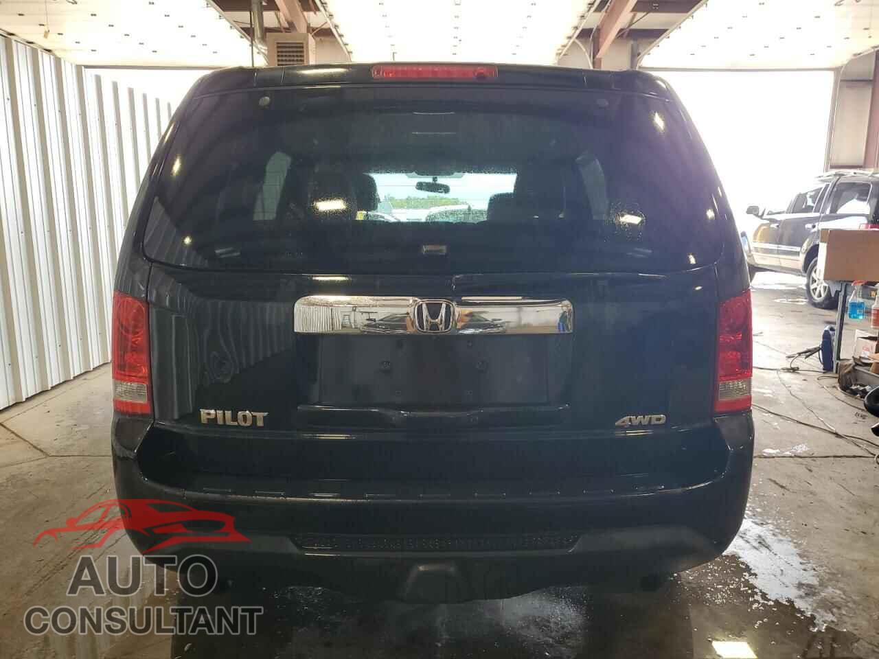 HONDA PILOT 2013 - 5FNYF4H22DB079628
