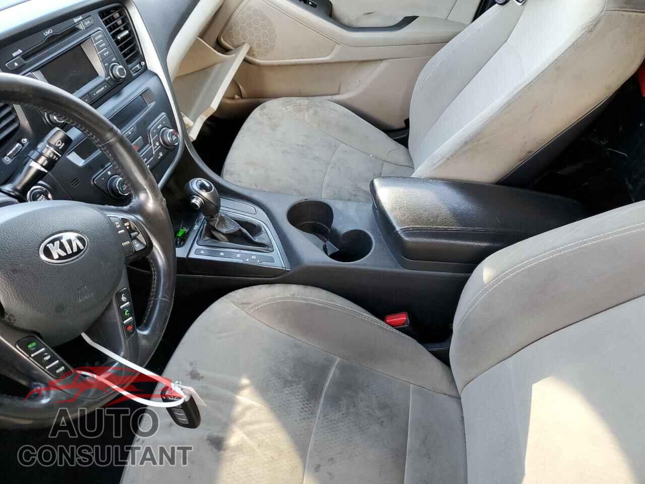 KIA OPTIMA 2013 - KNAGM4AD9D5043379