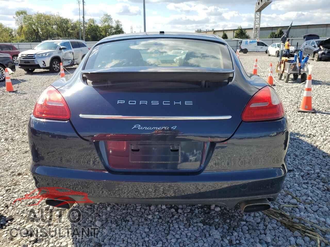 PORSCHE PANAMERA 2011 - WP0AA2A71BL010160