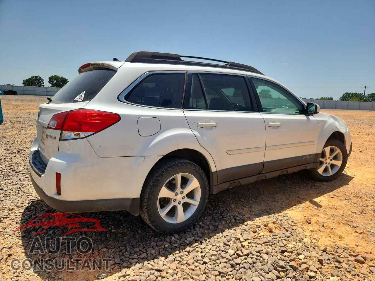 SUBARU OUTBACK 2013 - 4S4BRCPC3D3260229