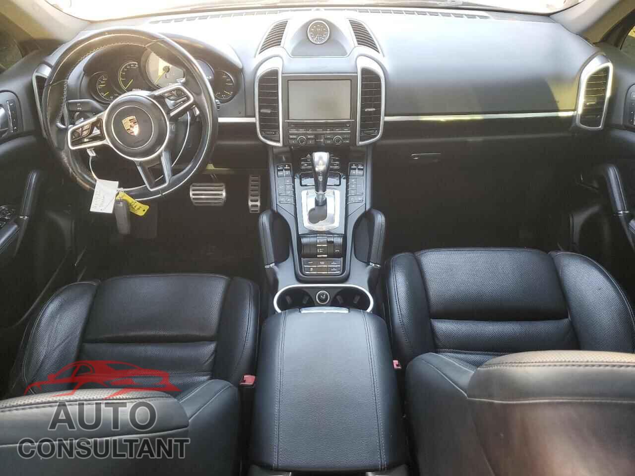 PORSCHE CAYENNE 2016 - WP1AE2A22GLA64307