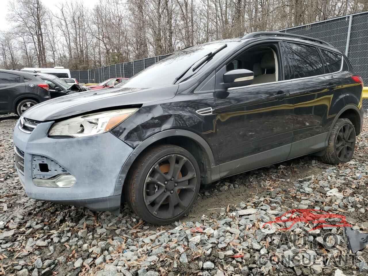 FORD ESCAPE 2013 - 1FMCU9HX1DUA90597