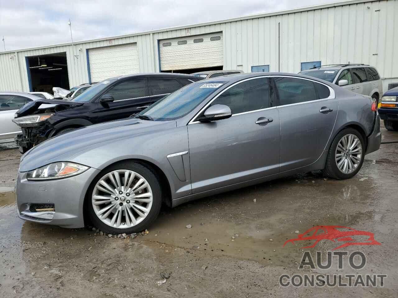 JAGUAR XF 2012 - SAJWA0HB8CLS37854
