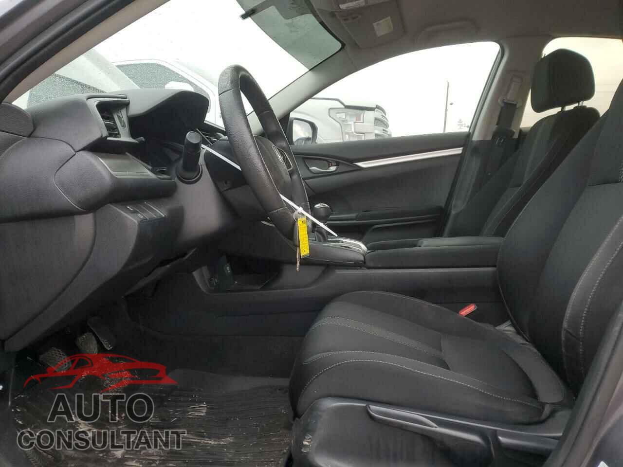HONDA CIVIC 2018 - 19XFC2E55JE034557