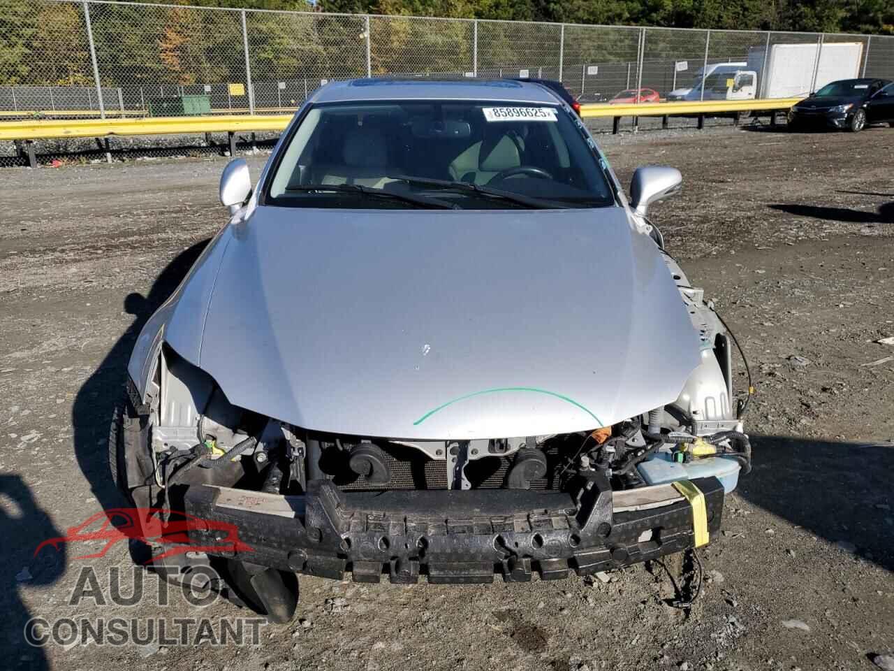 LEXUS IS 2011 - JTHBF5C20B5134366