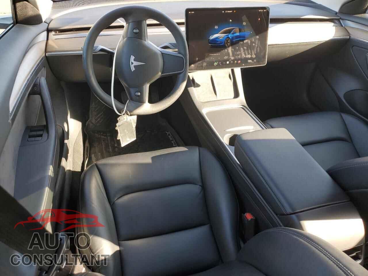 TESLA MODEL 3 2022 - 5YJ3E1EA5NF371010