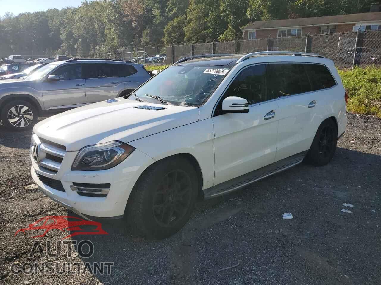 MERCEDES-BENZ GL-CLASS 2015 - 4JGDF6EE9FA445827