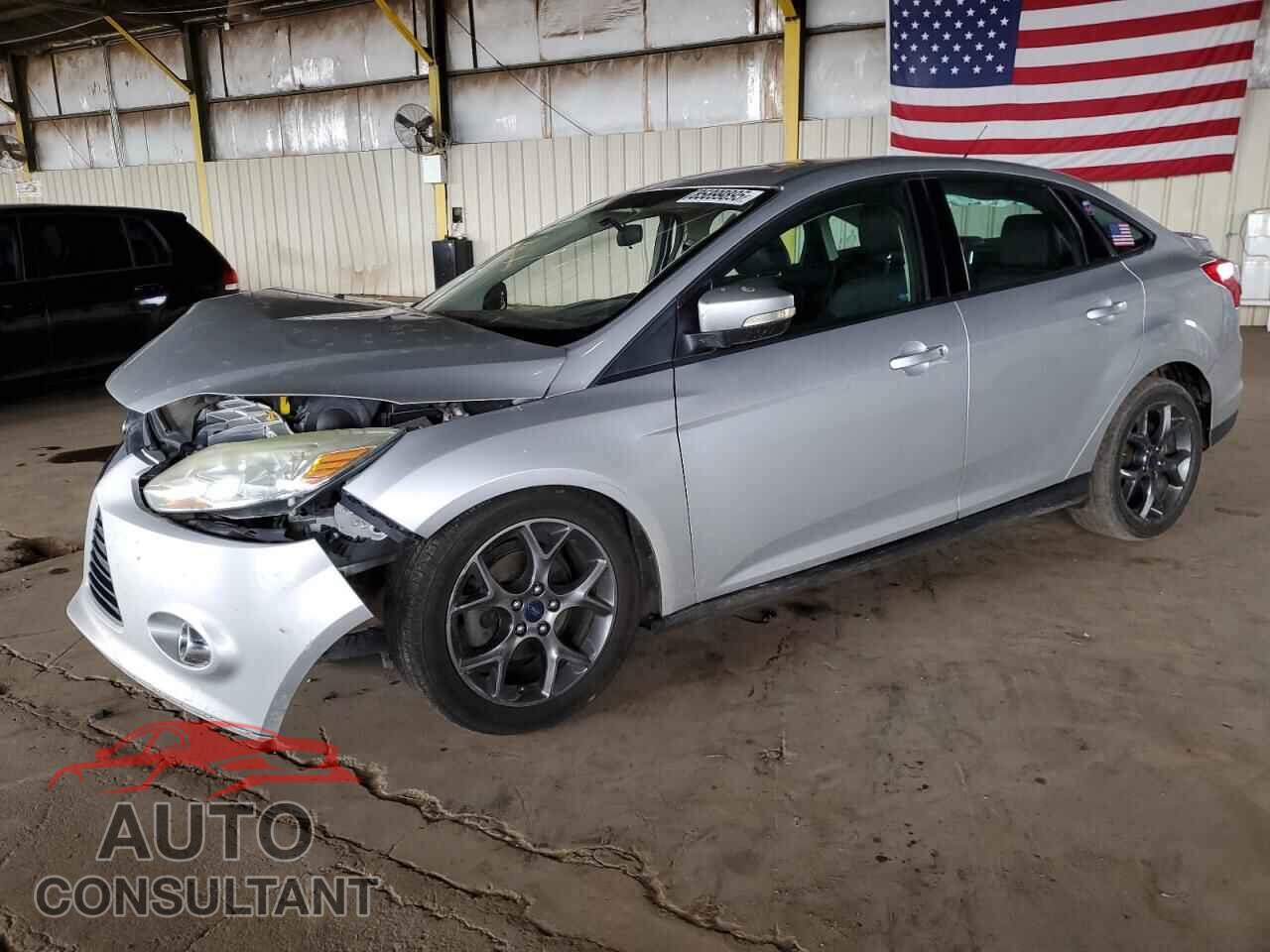 FORD FOCUS 2014 - 1FADP3F22EL325137