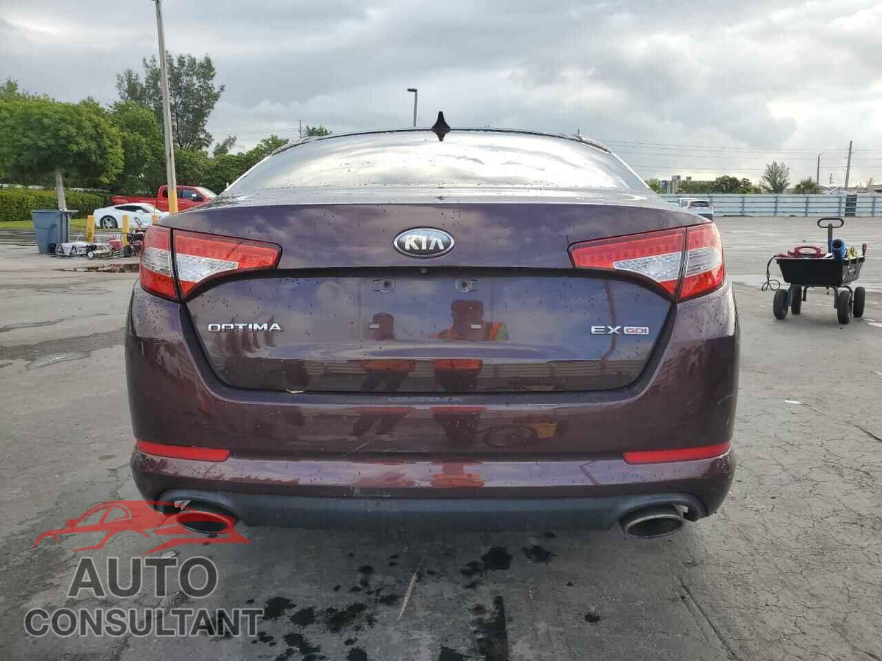 KIA OPTIMA 2013 - 5XXGN4A73DG220398