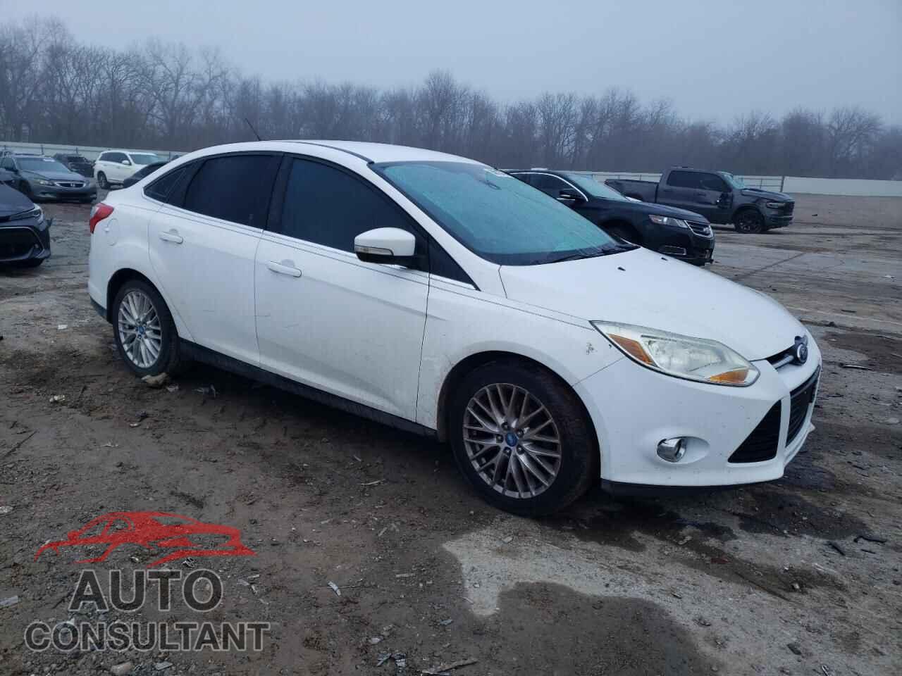 FORD FOCUS 2012 - 1FAHP3H27CL210433