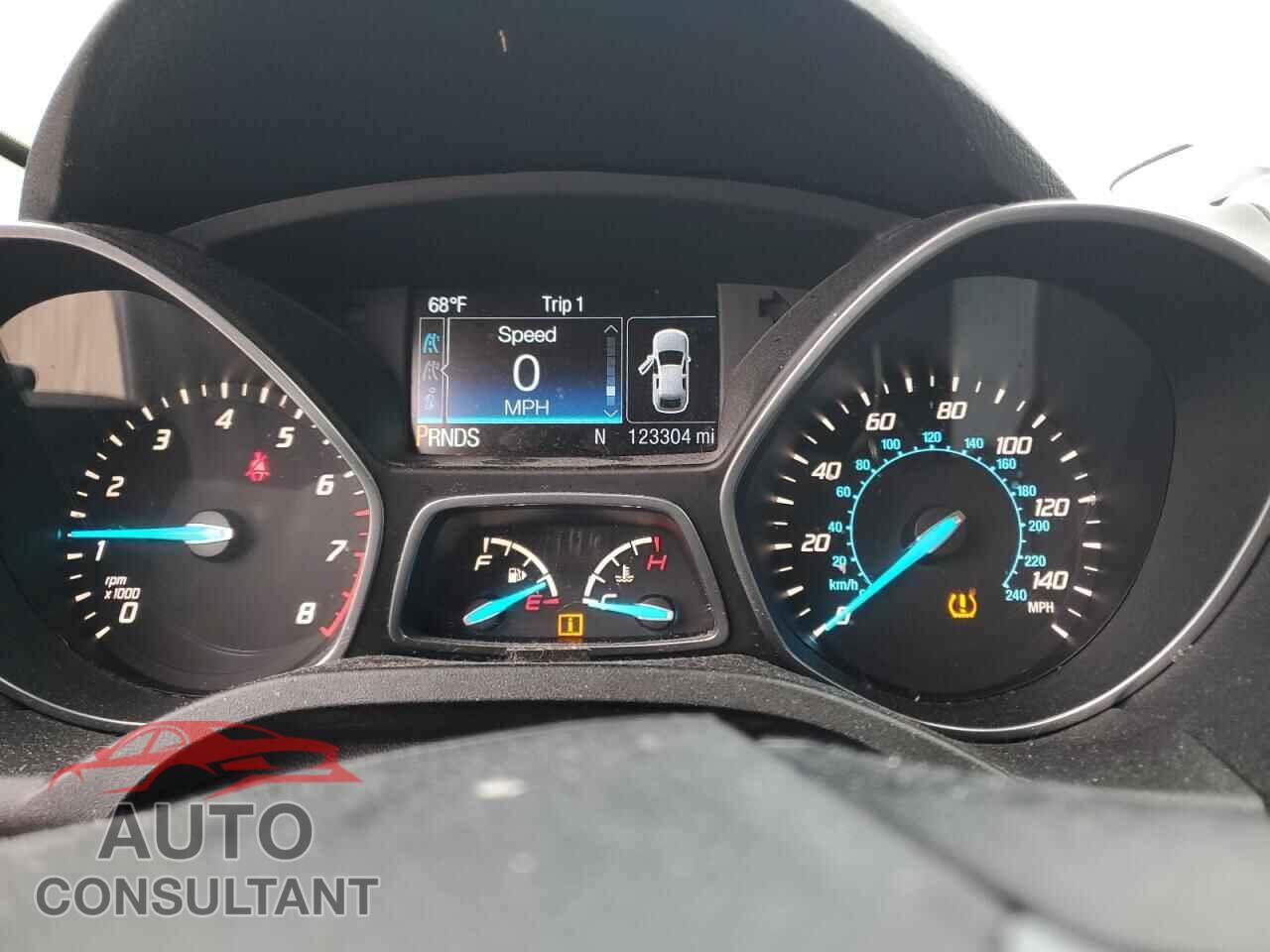 FORD ESCAPE 2016 - 1FMCU0G95GUA98124