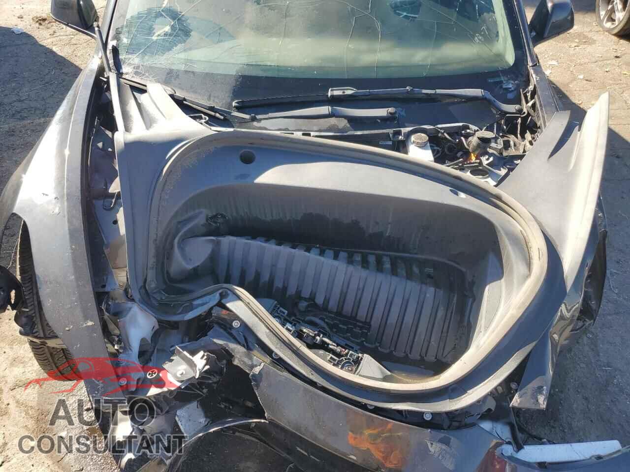 TESLA MODEL 3 2022 - 5YJ3E1EBXNF186475