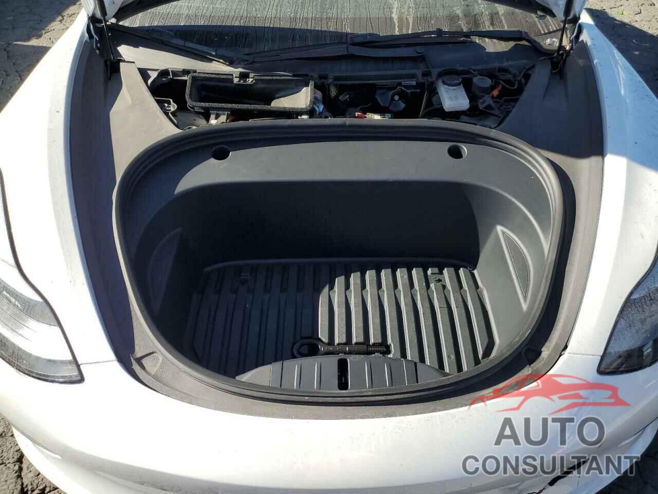 TESLA MODEL 3 2023 - 5YJ3E1EA0PF483507