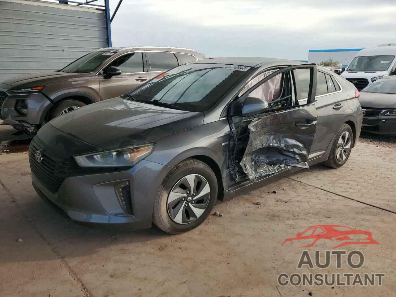HYUNDAI IONIQ 2017 - KMHC75LC8HU057154