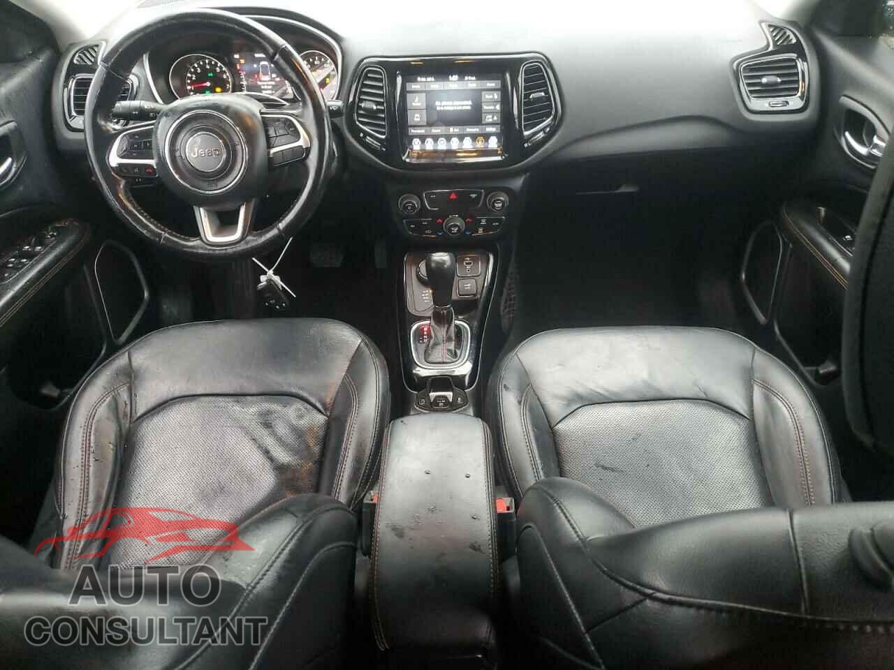 JEEP COMPASS 2019 - 3C4NJDCB0KT666210