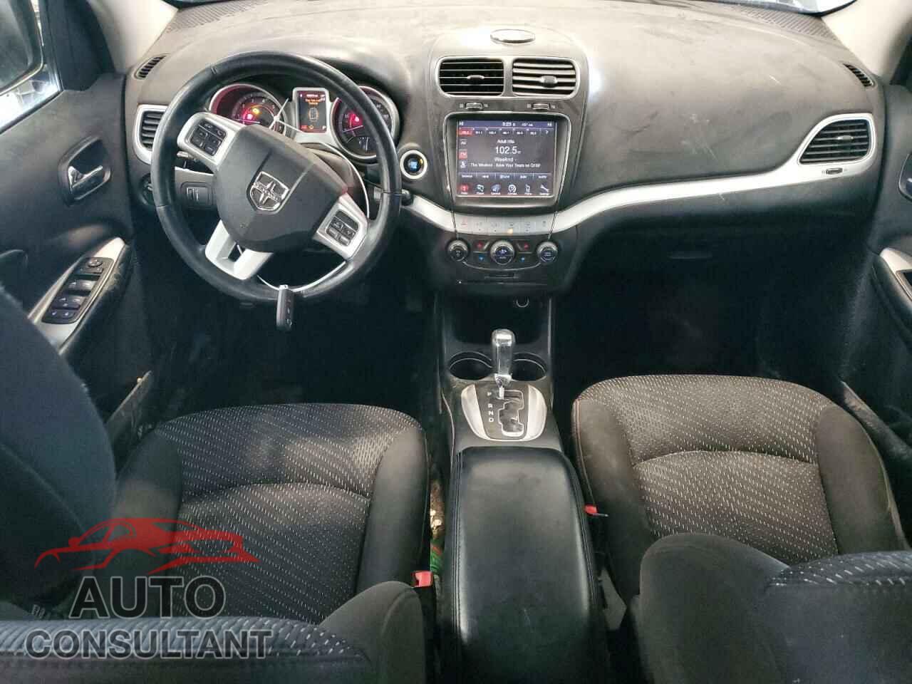 DODGE JOURNEY 2015 - 3C4PDDBG4FT692909