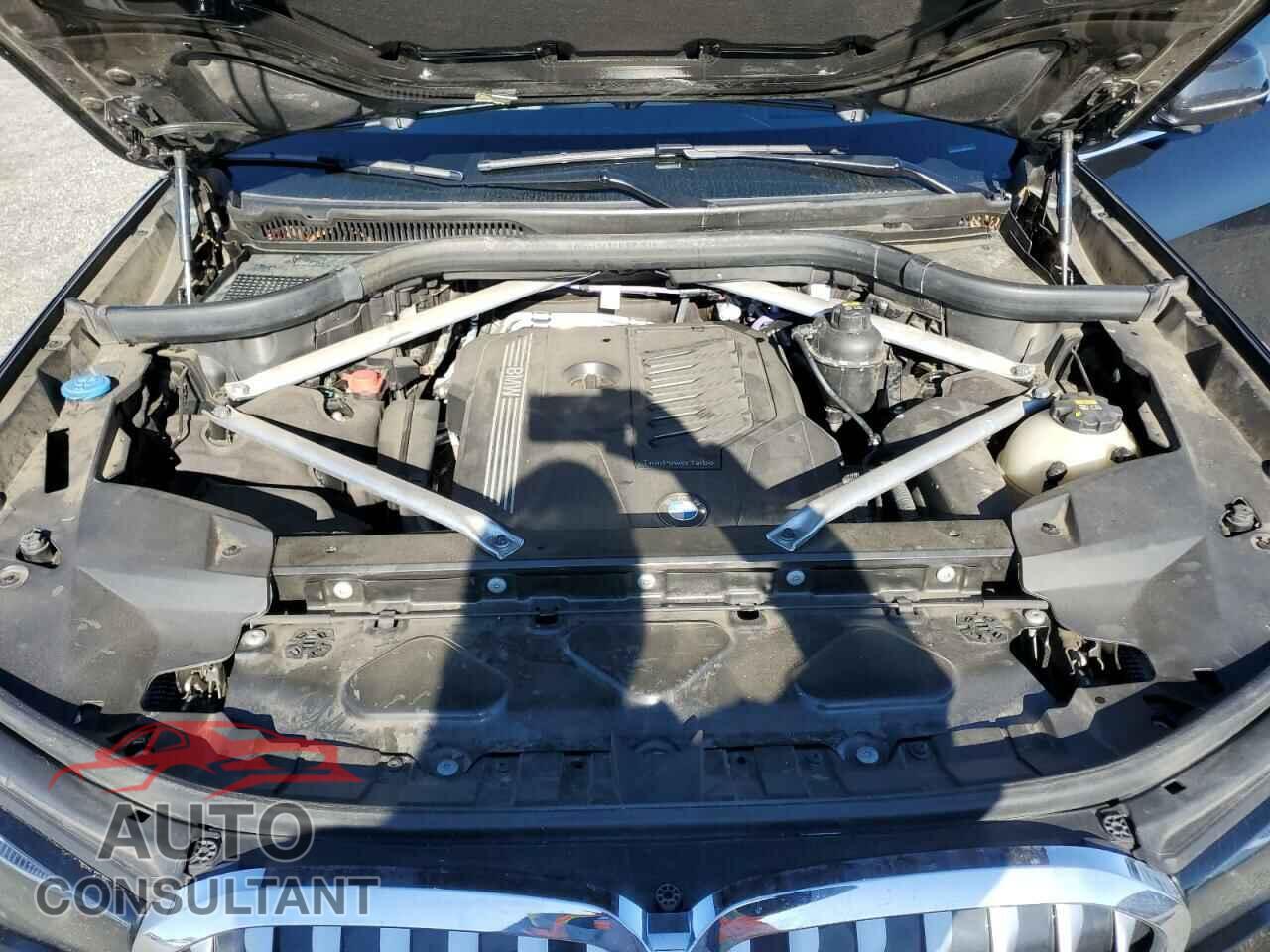 BMW X7 2021 - 5UXCW2C02M9E05248