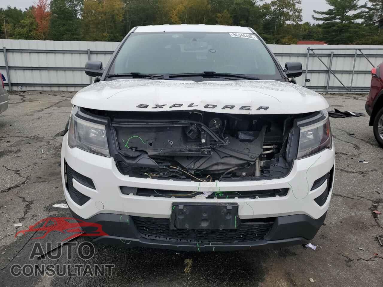 FORD EXPLORER 2018 - 1FM5K8AR2JGA89957