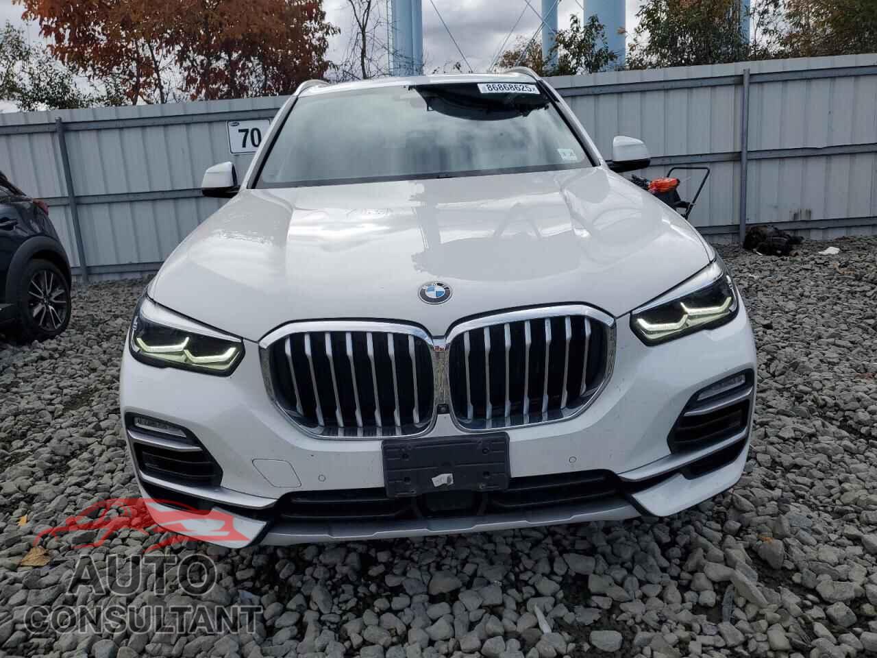 BMW X5 2021 - 5UXTA6C01M9D38308