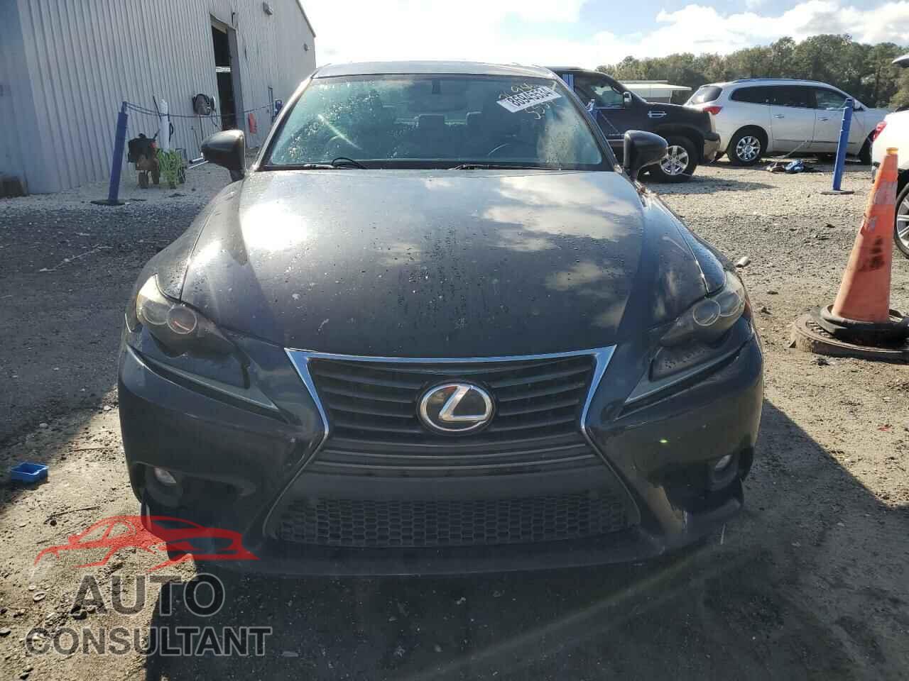 LEXUS IS 2015 - JTHBF1D20F5050447