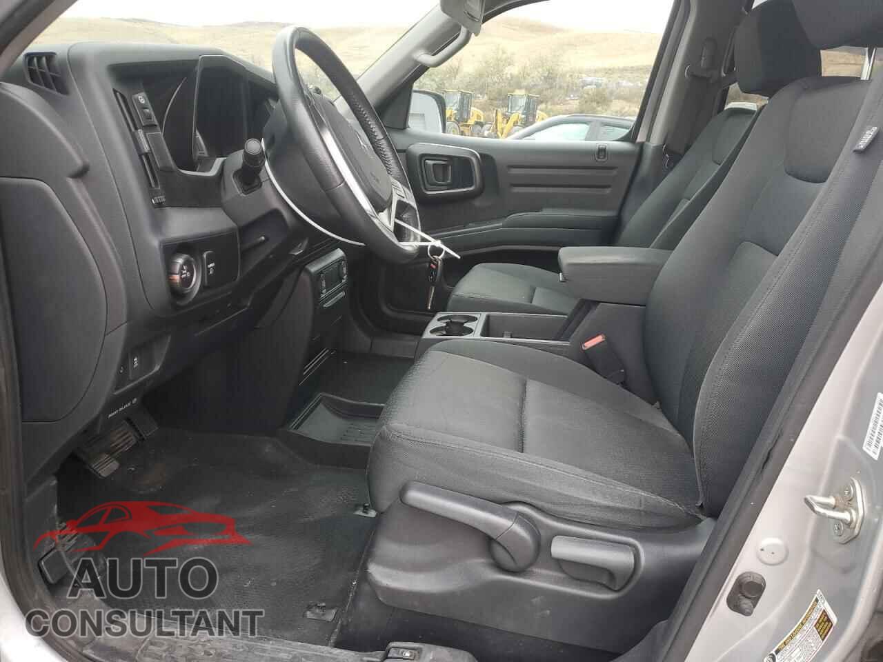 HONDA RIDGELINE 2014 - 5FPYK1F73EB004101