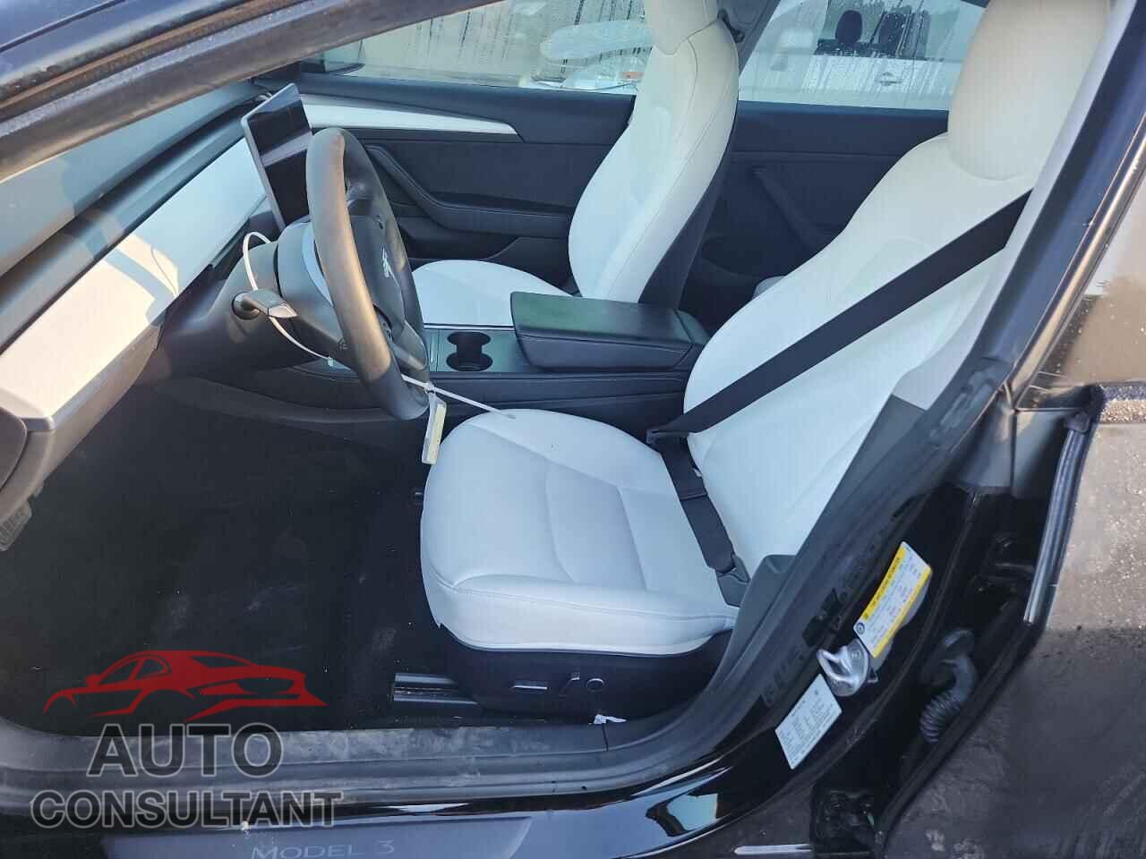 TESLA MODEL 3 2022 - 5YJ3E1EA4NF205626